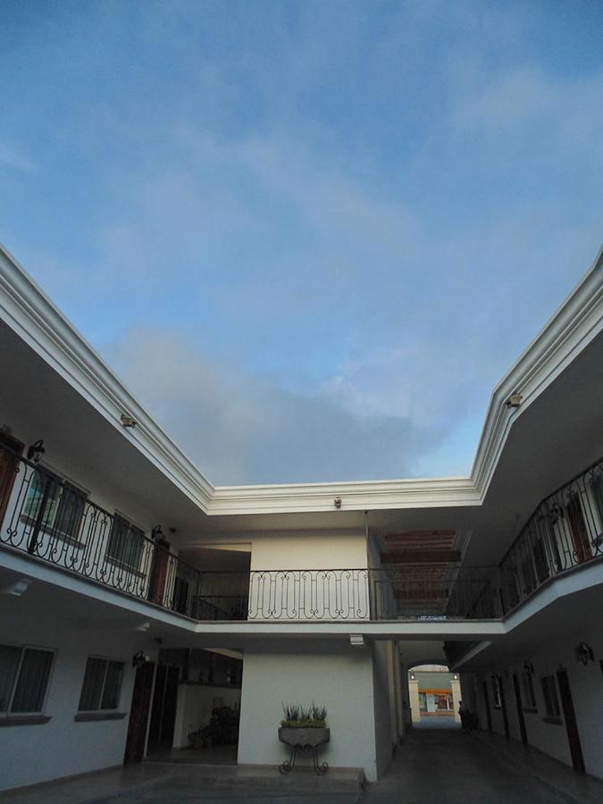 Hotel Hacienda Ciudad Guzman Exteriér fotografie